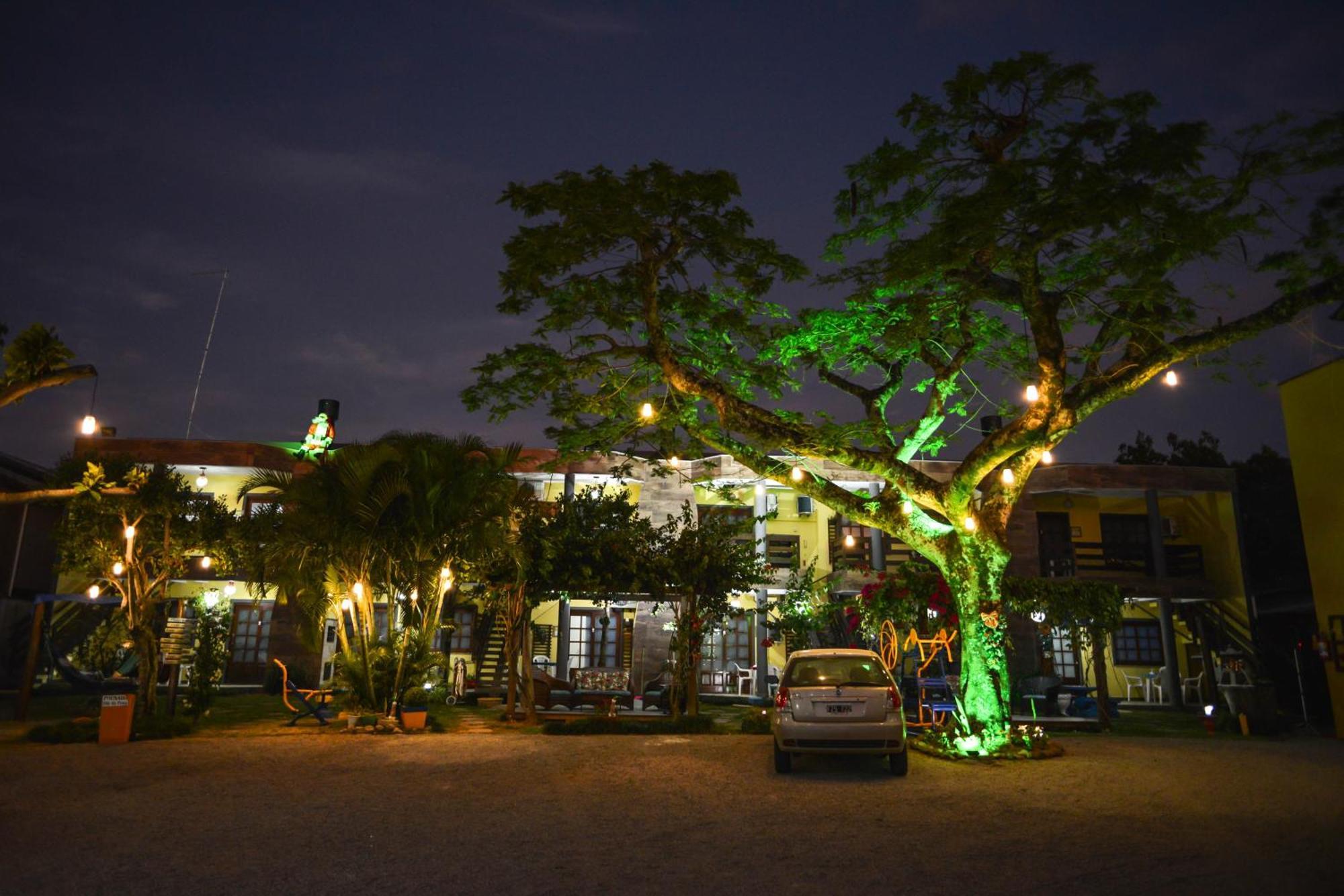 Pousada Vila Da Praia Hotel Pinheira Exterior photo